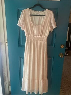 Ophelia Roe Dainty Floral Blush Pink Maxi Dress Scoop Neckline